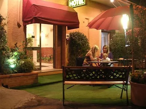 Hotel Il Ponte Cecina  2*, Cecina (Livorno) Italy